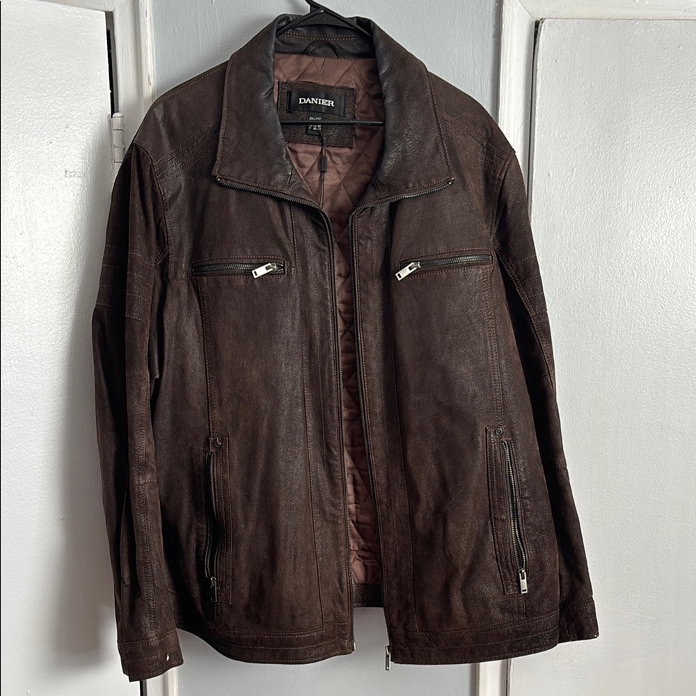 Danier Brown suede Jacket with Classic Design
